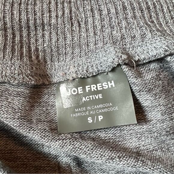 3 for $30! Joe fresh active grey knit skirt - Picture 5 of 9